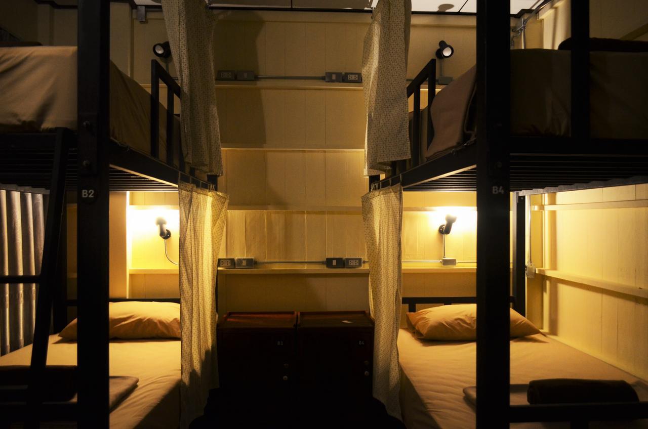 Banchan Hostel Аюттхая Екстер'єр фото